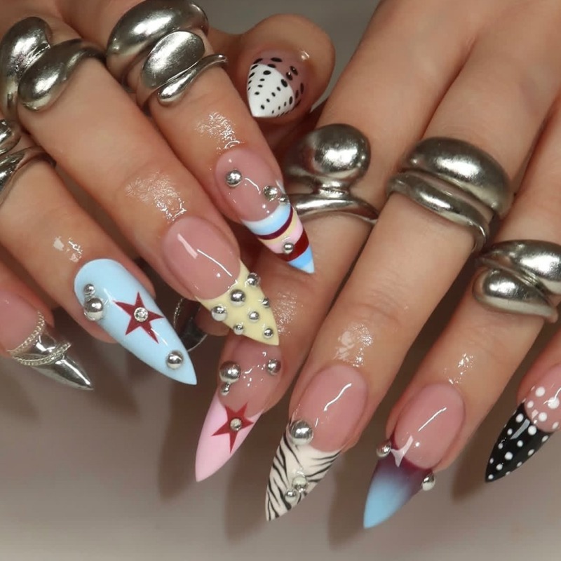 Nail Art Zebra - 24 Pezzi Unghie Finte Lunghe Stiletto