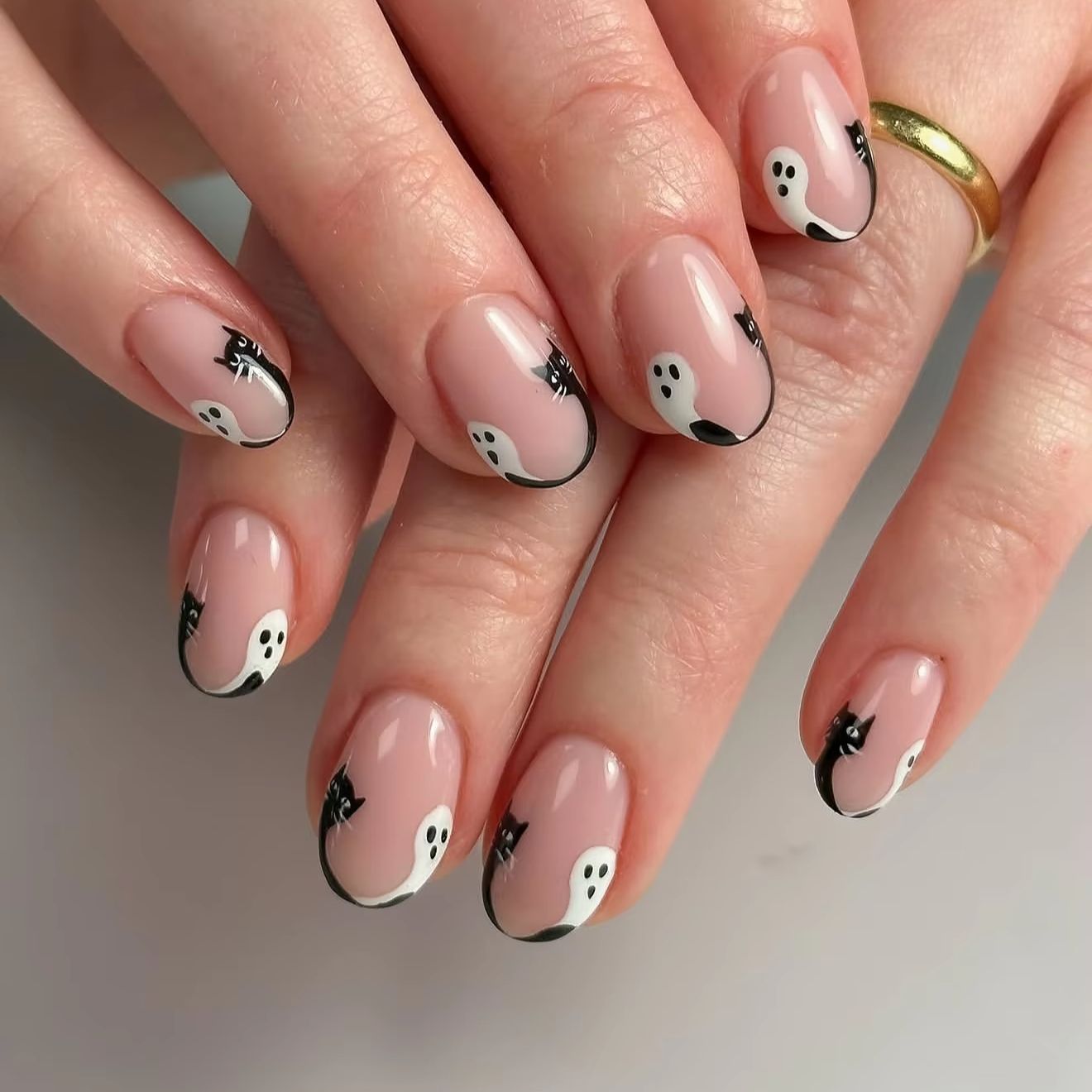 Nail Art Oval - Unghie Finte a Pressione per Halloween