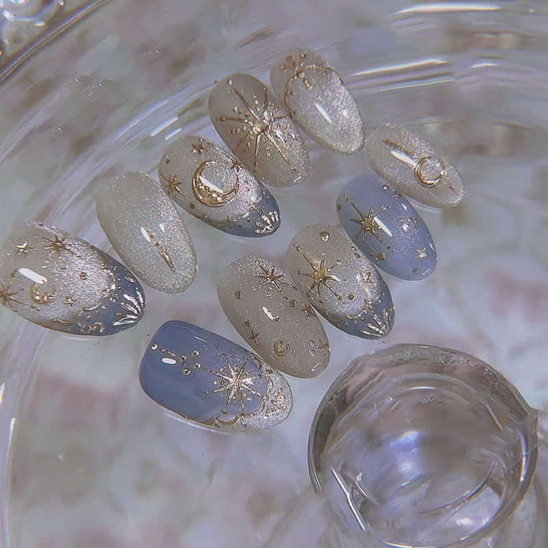 Set di 24 Unghie Finte Blu a M - Nail Art Quirky recensione e prezzo