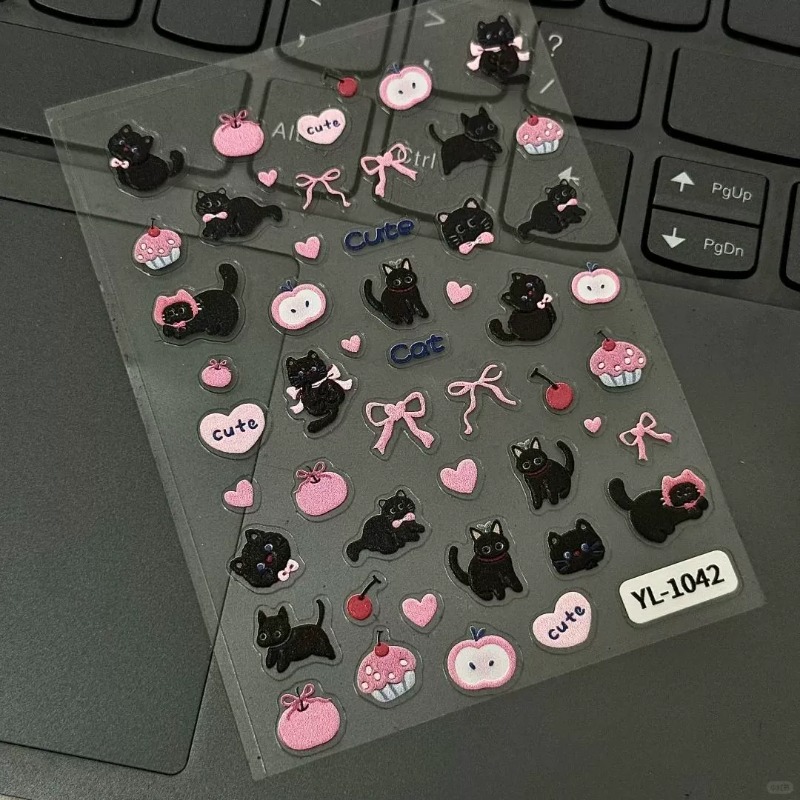 Adesivo 3D a Rilievo Gatto Ner - Nail Art Vintage recensione e prezzo